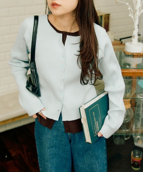 CIAOPANIC TYPY(チャオパニックティピー)の「【マイナス3kg見え】レイヤードライクマルチウェイ配色リブニットカーデ(カーディガン/ボレロ・レディース・サックスブルー/レッド/ブラック/グレー/ブラウン/イエロー・ONE SIZE)」の13枚目の写真