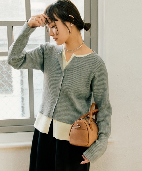 CIAOPANIC TYPY(チャオパニックティピー)の「【マイナス3kg見え】レイヤードライクマルチウェイ配色リブニットカーデ(カーディガン/ボレロ・レディース・サックスブルー/レッド/ブラック/グレー/ブラウン/イエロー・ONE SIZE)」の21枚目の写真