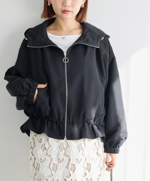 LAVEANGE（ラビアンジェ）の「裾フレア フード付きマウンテンパーカー（マウンテンパーカー・レディース・ブラック/ベージュ・4L/3L/LL/M/5L）」の2枚目の写真