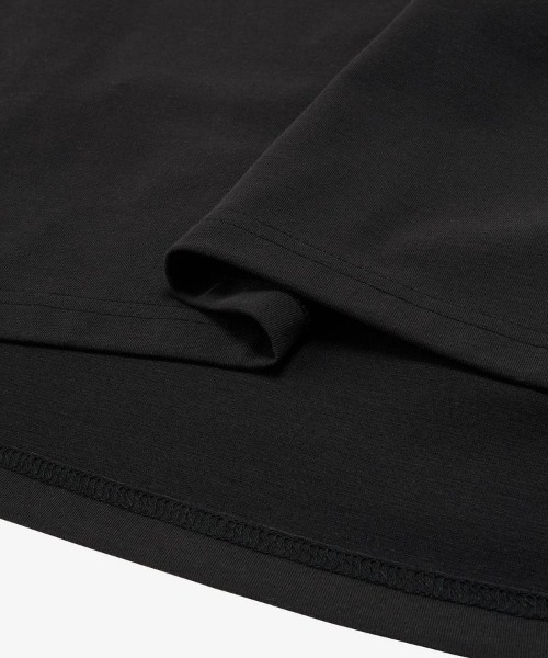 THE NORTH FACE(ザノースフェイス)の「THE NORTH FACE /ザ・ノース・フェイス L/S Enride Tee NT82560(Tシャツ/カットソー・メンズ・ホワイト/ブラック・L/M)」の5枚目の写真