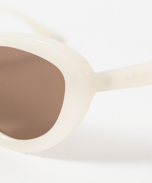 ABAHOUSE(アバハウス)の「【NOPUBLIC/ノーパブリック】02:03/サングラス/韓国/ユニセックス【WEB限定】(サングラス・メンズ・ホワイト/ブラック・フリー)」の7枚目の写真