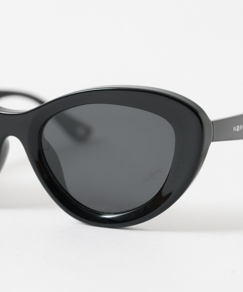 ABAHOUSE(アバハウス)の「【NOPUBLIC/ノーパブリック】02:03/サングラス/韓国/ユニセックス【WEB限定】(サングラス・メンズ・ホワイト/ブラック・フリー)」の14枚目の写真