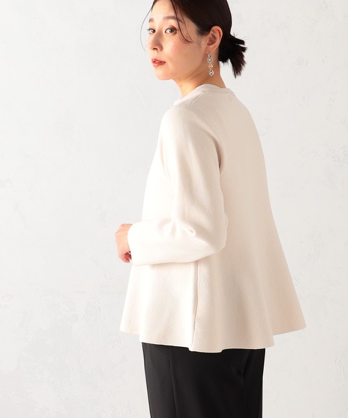 GALLORIA（ギャローリア）の「【洗濯機で洗える】ペプラムニットカーディガン（カーディガン/ボレロ・レディース・ネイビー/ライトブルー/ライトベージュ・L/LL/M/S）」の6枚目の写真