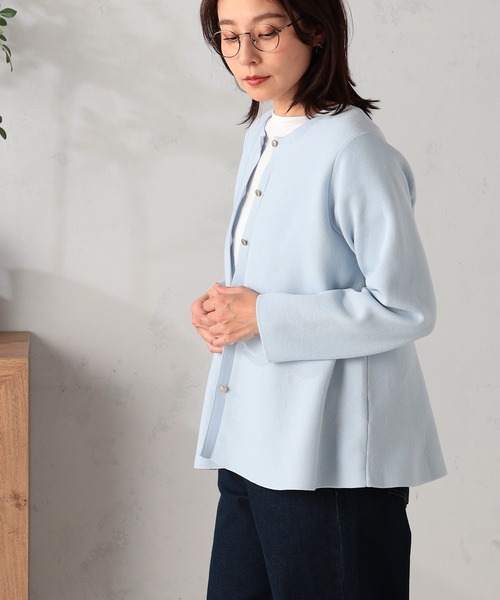 GALLORIA（ギャローリア）の「【洗濯機で洗える】ペプラムニットカーディガン（カーディガン/ボレロ・レディース・ネイビー/ライトブルー/ライトベージュ・L/LL/M/S）」の8枚目の写真