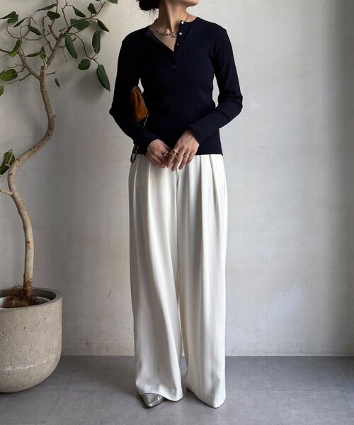 DouDou（ドゥドゥ）の「ヘンリーネックリブニット（ニット/セーター・レディース・ネイビー/ブラック/オフホワイト・FREE）」の10枚目の写真