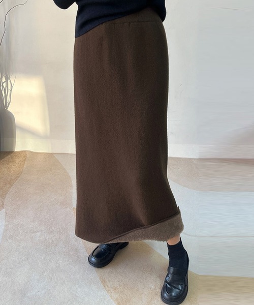 DAY CLOSET(デイ クローゼット)の「【裏起毛/ロング丈/バックスリット入り/全周ゴム】あったかふわふわ ニット×シャギー 異素材MIX ナロー ニット スカート レディース(スカート・レディース・ダークブラウン/ブラック・FREE)」の9枚目の写真