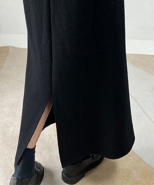 DAY CLOSET(デイ クローゼット)の「【裏起毛/ロング丈/バックスリット入り/全周ゴム】あったかふわふわ ニット×シャギー 異素材MIX ナロー ニット スカート レディース(スカート・レディース・ダークブラウン/ブラック・FREE)」の14枚目の写真