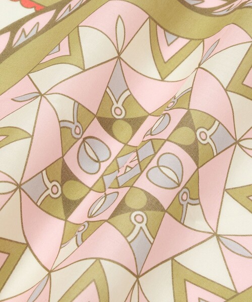 green label relaxing（グリーンレーベルリラクシング）の「【別注】＜Feuille de Cocoon＞ スカーフ（バンダナ/スカーフ・レディース・ダークブラウン/ベージュ・FREE）」の6枚目の写真