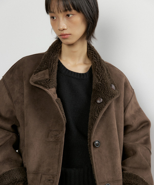 LINGSEOUL(リングソウル)の「reversible shearling mustang coat-brown(ムートンコート・レディース・その他・FREE)」の2枚目の写真