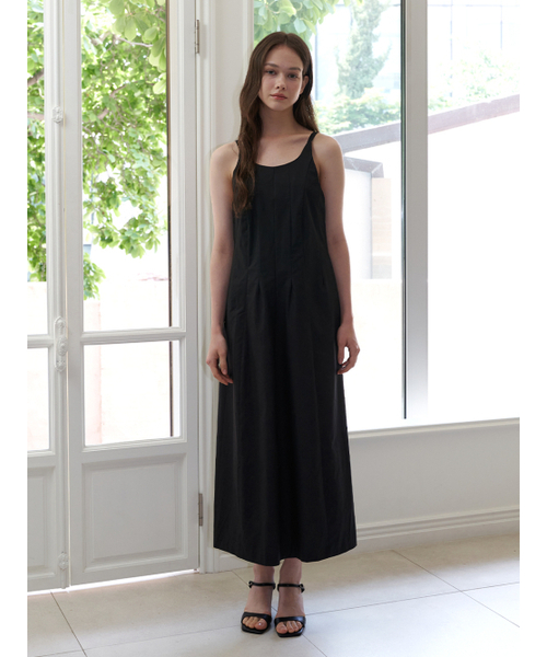 KINDABABY(カインダベイビー)の「semi halter long dress - black(ワンピース・レディース・ブラック・FREE)」の1枚目の写真