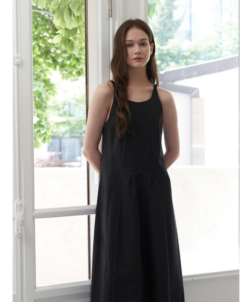 KINDABABY(カインダベイビー)の「semi halter long dress - black(ワンピース・レディース・ブラック・FREE)」の3枚目の写真