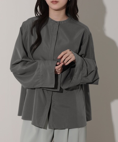nouvellemoi(ヌーベルモイ)の「比翼スリーブバンドカラーシャツ(シャツ/ブラウス・レディース・グレイッシュベージュ/ブラック/ホワイト/チャコールグレー・L/M/S)」の20枚目の写真