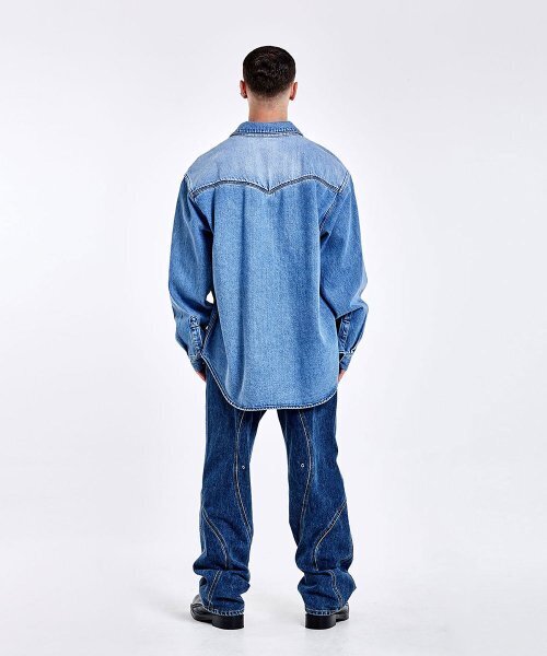 51%(フィフティーワンパーセント)の「Triangle Denim shirt - Blue(シャツ/ブラウス・メンズ・その他・L/M)」の4枚目の写真