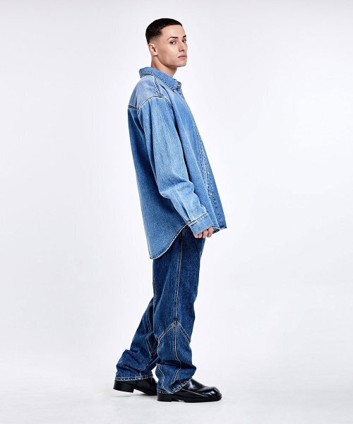 51%(フィフティーワンパーセント)の「Triangle Denim shirt - Blue(シャツ/ブラウス・メンズ・その他・L/M)」の6枚目の写真