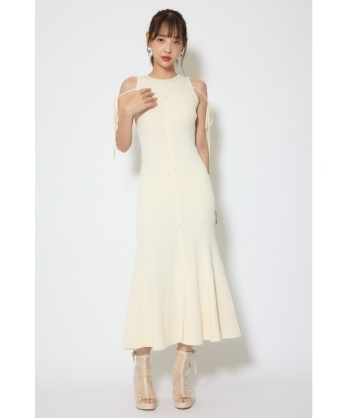 rienda(リエンダ)の「オープンショルダーフリルニットセットワンピース 春服(ワンピース・レディース・ブラック/ブラウン/ライトイエロー・FREE)」の5枚目の写真