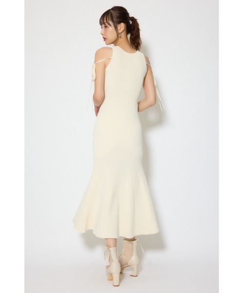 rienda(リエンダ)の「オープンショルダーフリルニットセットワンピース 春服(ワンピース・レディース・ブラック/ブラウン/ライトイエロー・FREE)」の6枚目の写真