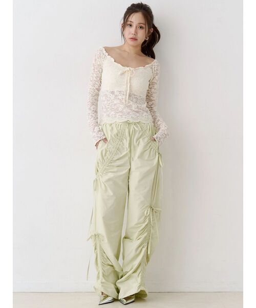 CALNAMUR（カルナムール）の「ギャザードロストパンツ（その他パンツ・レディース・ホワイト/グリーン・FREE）」の9枚目の写真