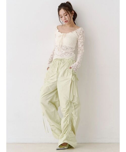 CALNAMUR（カルナムール）の「ギャザードロストパンツ（その他パンツ・レディース・ホワイト/グリーン・FREE）」の10枚目の写真