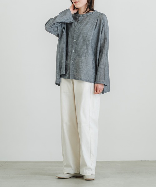 quadro（クオドロ）の「コットンラミーシャンブレースタンドシャツ（シャツ/ブラウス・メンズ・キナリ/ネイビー/グレー・FREE）」の20枚目の写真