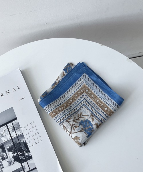 AS KNOW AS plus(アズノゥアズプラス)の「インド シルク混パネルスカーフ 60×60(バンダナ/スカーフ・レディース・C/D/E/F/A/H/B/G・FREE)」の10枚目の写真