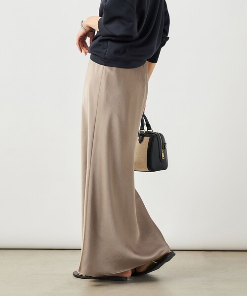 NOLLEY’S Sophi（ノーリーズソフィ）の「ウォッシャブルダブルサテンナロースカート（スカート・レディース・ブラック/カーキ/オフホワイト・38/36）」の15枚目の写真