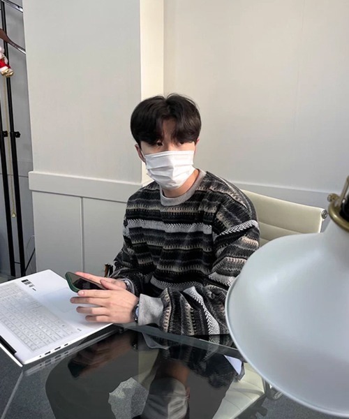 NOWLE（ノウル）の「【NOWLE】ウォーム起毛 総柄ボーダー クルーネック スウェット（スウェット・メンズ・ブラック系・LARGE/MEDIUM/X-LARGE）」の13枚目の写真