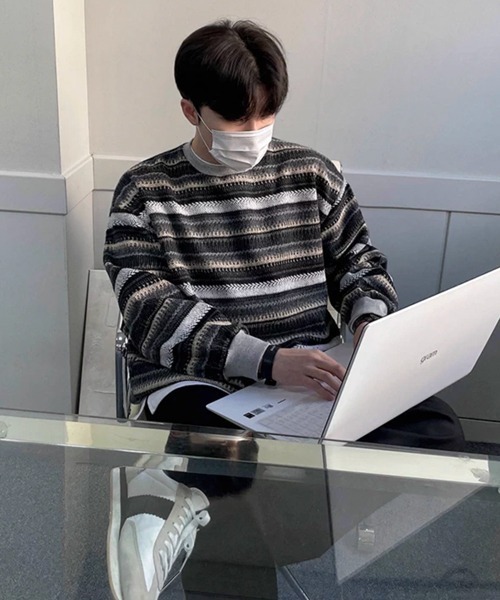 NOWLE（ノウル）の「【NOWLE】ウォーム起毛 総柄ボーダー クルーネック スウェット（スウェット・メンズ・ブラック系・LARGE/MEDIUM/X-LARGE）」の12枚目の写真