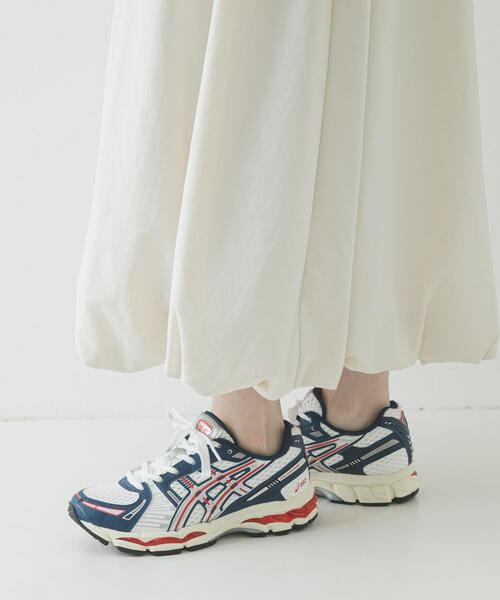 ASICS(アシックス)の「ASICS GEL-KAYANO 12.1(スニーカー・レディース・ホワイト系その他/ブラック系その他・25.5/25/24.5/24)」の3枚目の写真