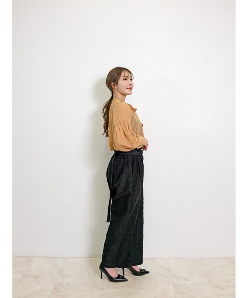 CHhdmn(シーエイチヒデモン)の「ボウタイブラウス / ドットジャガード シアーシフォン ボリューム袖 3WAYリボン 秋冬(シャツ/ブラウス・レディース・ライトブルー/ブラック/ベージュ/ホワイト・M/L)」の20枚目の写真