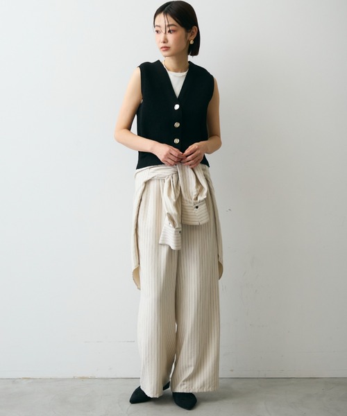 Trish（トリッシュ）の「メタル釦コンパクトベスト（ベスト・レディース・ブラック/アイボリー・FREE）」の15枚目の写真