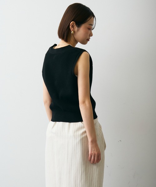 Trish（トリッシュ）の「メタル釦コンパクトベスト（ベスト・レディース・ブラック/アイボリー・FREE）」の19枚目の写真