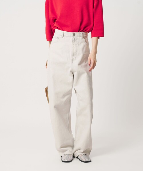 BEAUTY&YOUTH UNITED ARROWS（ビューティーアンドユースユナイテッドアローズ）の「ワイド ルーズ デニムパンツ（デニムパンツ・レディース・ベージュ/オフホワイト/コバルトブルー・S/M/XS）」の4枚目の写真