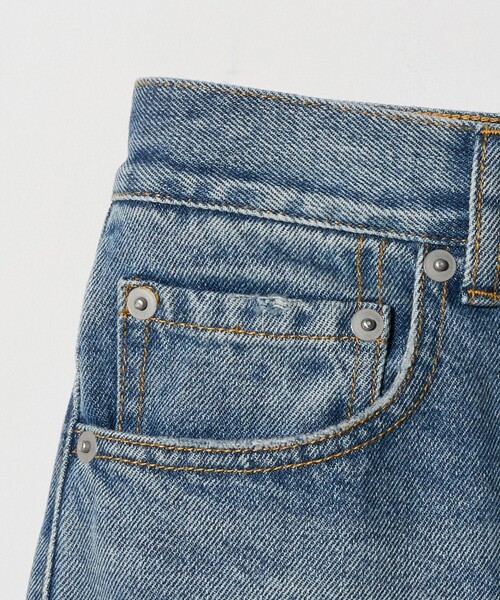 BEAUTY&YOUTH UNITED ARROWS（ビューティーアンドユースユナイテッドアローズ）の「ワイド ルーズ デニムパンツ（デニムパンツ・レディース・ベージュ/オフホワイト/コバルトブルー・S/M/XS）」の9枚目の写真