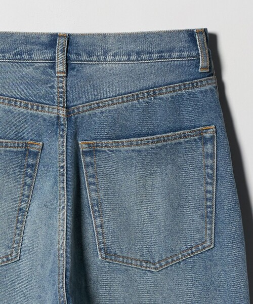 BEAUTY&YOUTH UNITED ARROWS（ビューティーアンドユースユナイテッドアローズ）の「ワイド ルーズ デニムパンツ（デニムパンツ・レディース・ベージュ/オフホワイト/コバルトブルー・S/M/XS）」の11枚目の写真