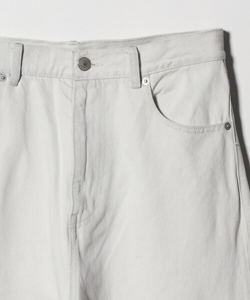 BEAUTY&YOUTH UNITED ARROWS（ビューティーアンドユースユナイテッドアローズ）の「ワイド ルーズ デニムパンツ（デニムパンツ・レディース・ベージュ/オフホワイト/コバルトブルー・S/M/XS）」の17枚目の写真