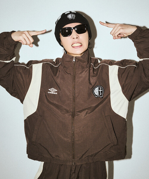 UMBRO（アンブロ）の「UMBRO/アンブロ UMBRO × go!go!vanillas ロゴ ビーニー（ニットキャップ/ビーニー・メンズ・ブラック/ブラウン・ONE SIZE）」の16枚目の写真