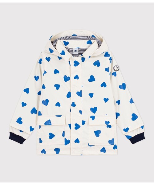 PETIT BATEAU（プチバトー）の「ハートプリントヨットパーカ（マウンテンパーカー・キッズ・ホワイト×ブルー・6YEAR/8YEAR/10YEAR/12YEAR）」の4枚目の写真