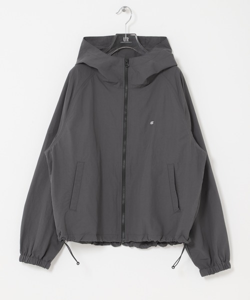 URBAN RESEARCH（アーバンリサーチ）の「『別注』La Hutte×URBAN RESEARCH　ナイロンブルゾン（ブルゾン・レディース・アイボリー/ブラウン/チャコールグレー・FREE）」の14枚目の写真