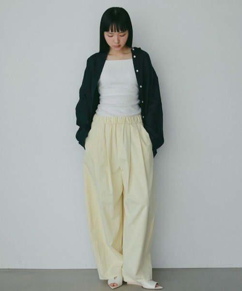 A part by(アパートバイ)の「【シーズンレスに活躍!】コクーンボリュームパンツ2(その他パンツ・レディース・ベージュ/ブラック/イエロー系その他/オフホワイト・MEDIUM/SMALL)」の5枚目の写真