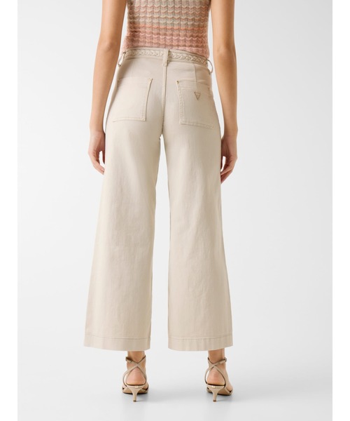 Guess（ゲス）の「ZOYA Braided Crop Leg デニムパンツ（デニムパンツ・レディース・ベージュ・27inch/26inch/25inch/24inch）」の2枚目の写真