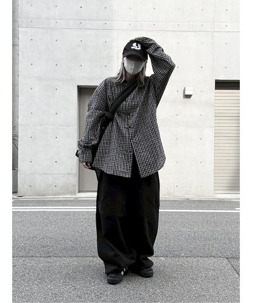YACA(ヤーカ)の「Balloon Fit Sweat PT/バルーンフィットスウェットパンツ【unisex item】(スウェットパンツ・レディース・グレー/ブラック・FREE)」の14枚目の写真
