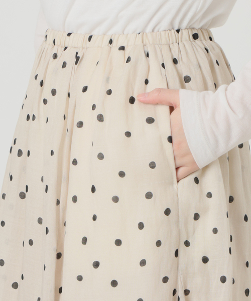 La TOTALITE（ラトータリテ）の「【洗える】麻ボイルドットスカート（スカート・レディース・ブラック/ベージュ・36/38）」の9枚目の写真