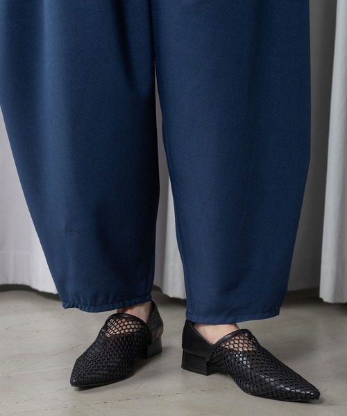 MARECHAL TERRE（マルシャルテル）の「【接触冷感 /UVカット/速乾性/吸汗性/抗ピリング】ワイドコクーンパンツ（その他パンツ・レディース・グレイッシュベージュ/ブラック/ブルー/チャコールグレー・MEDIUM）」の12枚目の写真