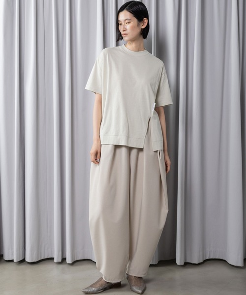 MARECHAL TERRE（マルシャルテル）の「【接触冷感 /UVカット/速乾性/吸汗性/抗ピリング】ワイドコクーンパンツ（その他パンツ・レディース・グレイッシュベージュ/ブラック/ブルー/チャコールグレー・MEDIUM）」の18枚目の写真