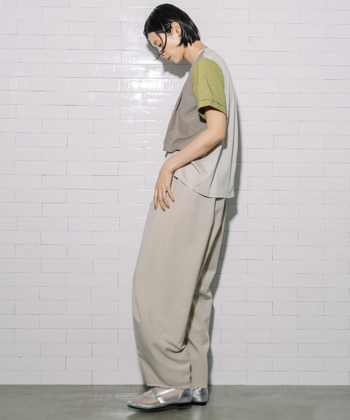 MARECHAL TERRE（マルシャルテル）の「【接触冷感 /UVカット/速乾性/吸汗性/抗ピリング】ワイドコクーンパンツ（その他パンツ・レディース・グレイッシュベージュ/ブラック/ブルー/チャコールグレー・MEDIUM）」の21枚目の写真