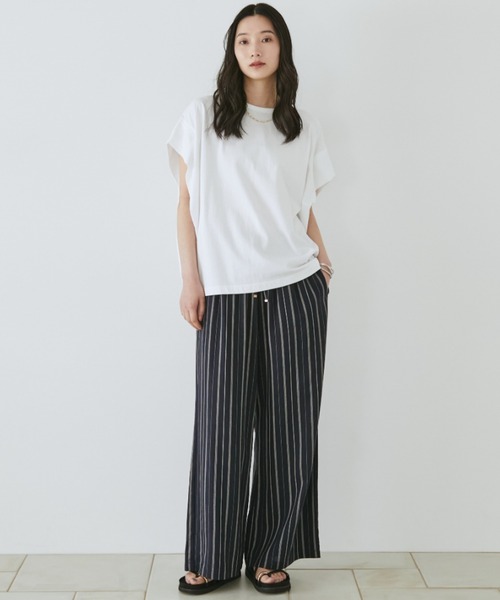 Doux archives(ドゥアルシーヴ)の「袖タックドルマンTシャツ(Tシャツ/カットソー・レディース・チャコールグレー/キャメル/オフホワイト・FREE)」の4枚目の写真