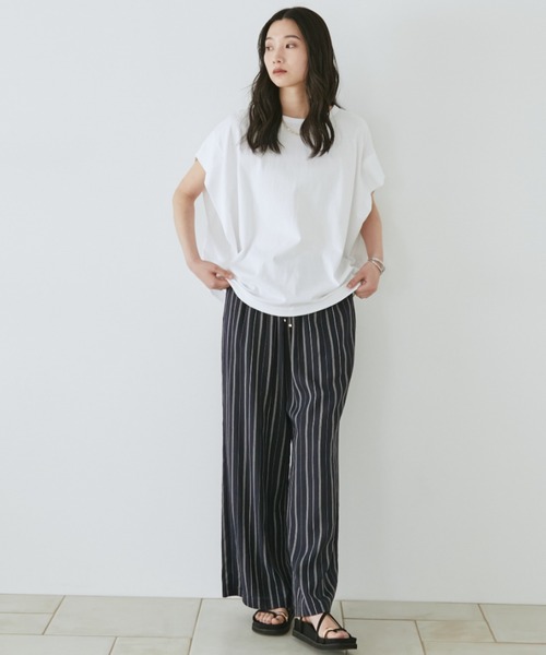 Doux archives(ドゥアルシーヴ)の「袖タックドルマンTシャツ(Tシャツ/カットソー・レディース・チャコールグレー/キャメル/オフホワイト・FREE)」の6枚目の写真