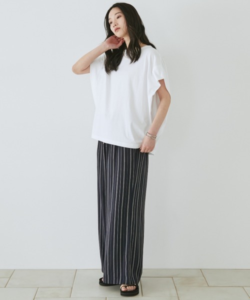 Doux archives(ドゥアルシーヴ)の「袖タックドルマンTシャツ(Tシャツ/カットソー・レディース・チャコールグレー/キャメル/オフホワイト・FREE)」の7枚目の写真