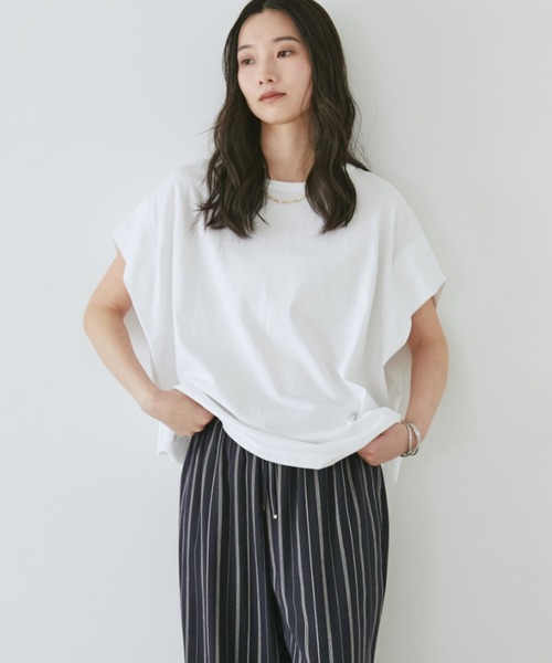 Doux archives(ドゥアルシーヴ)の「袖タックドルマンTシャツ(Tシャツ/カットソー・レディース・チャコールグレー/キャメル/オフホワイト・FREE)」の12枚目の写真
