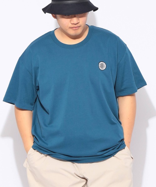 UNDER ARMOUR(アンダーアーマー)の「Tシャツ 半袖 HW PATCH SS メンズ 大きいサイズ LOOSE ヘビーウエイト パッチロゴ クルーネック カットソー UNDER ARMOUR (アンダーアーマー)(Tシャツ/カットソー・メンズ・グレー/ブルー・3XL/4XL/5XL)」の12枚目の写真
